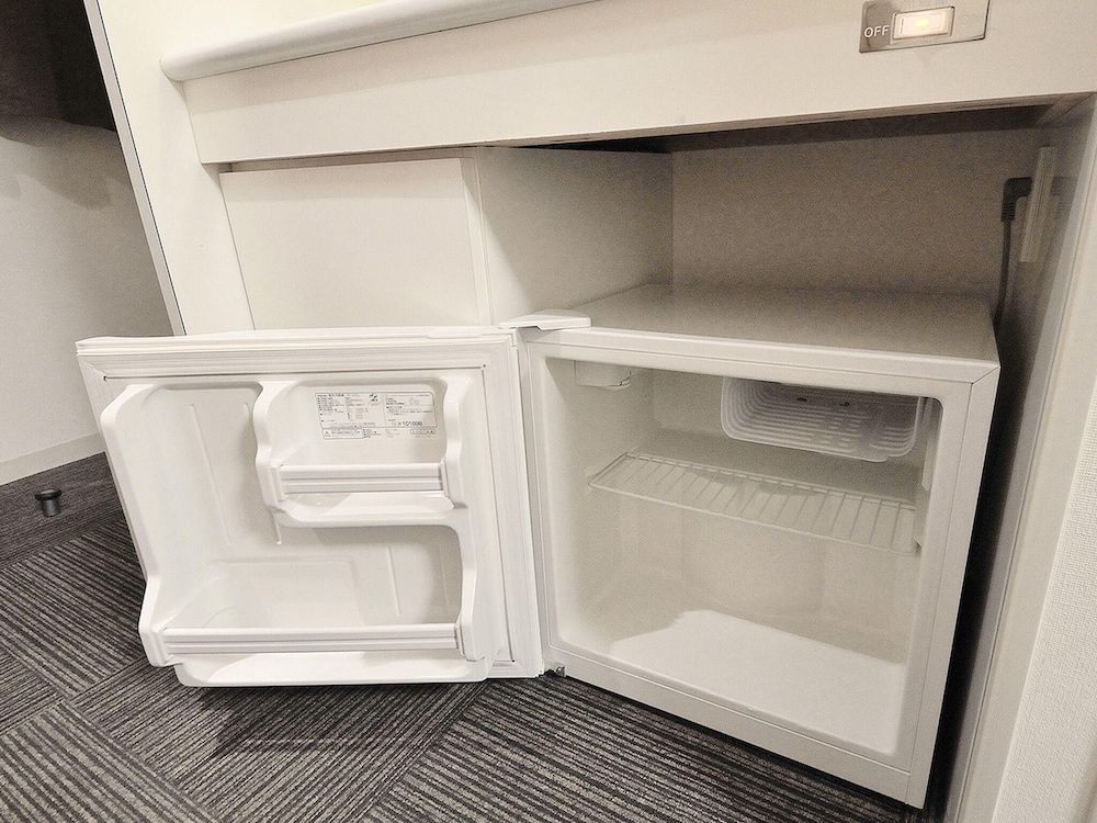 モデレートダブル (15.8～17.0平米)　喫煙 客室2 | 天然温泉 岩木桜の湯 ドーミーイン弘前