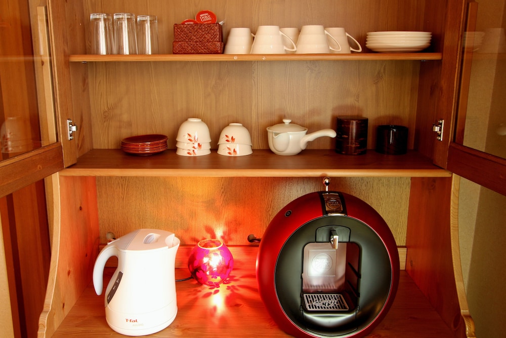 スーペリア ツイン ルーム 禁煙 コーヒー / コーヒーメーカー0 | おやど 古都の夢