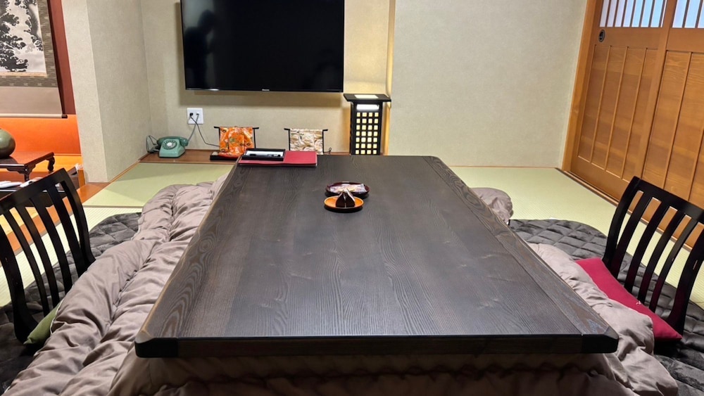 201 ジュニアスイート[禁煙] 客室2 | おやど 古都の夢