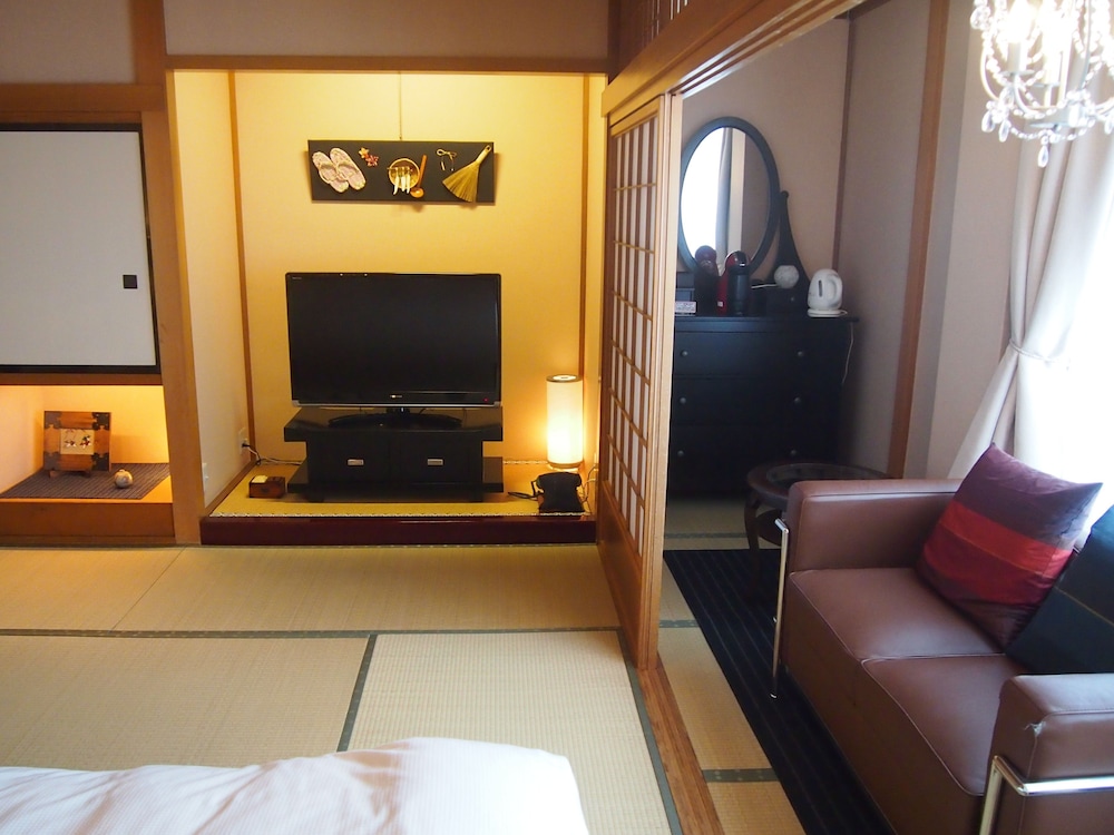 和洋室 ツインルーム 禁煙 客室2 | おやど 古都の夢