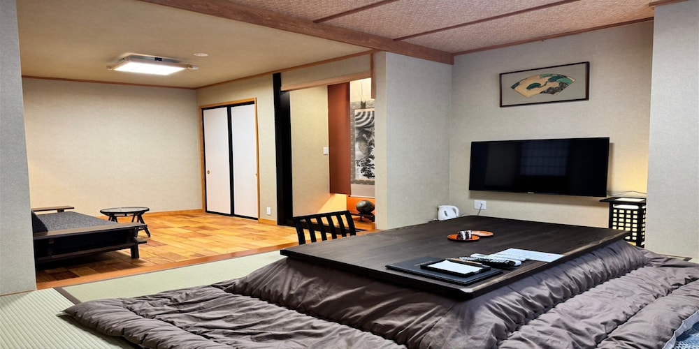 201 ジュニアスイート[禁煙] 客室3 | おやど 古都の夢