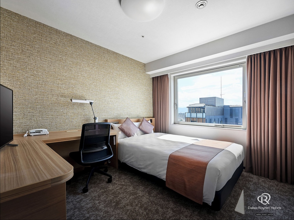 ビジネス ダブルルーム 喫煙可 客室1 | ダイワロイネットホテル京都八条口