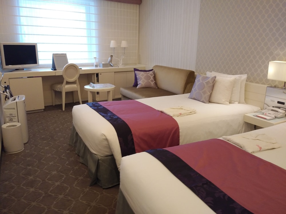 スタンダード ツインルーム 禁煙（22平米） 客室7 | ホテル エルセラーン大阪