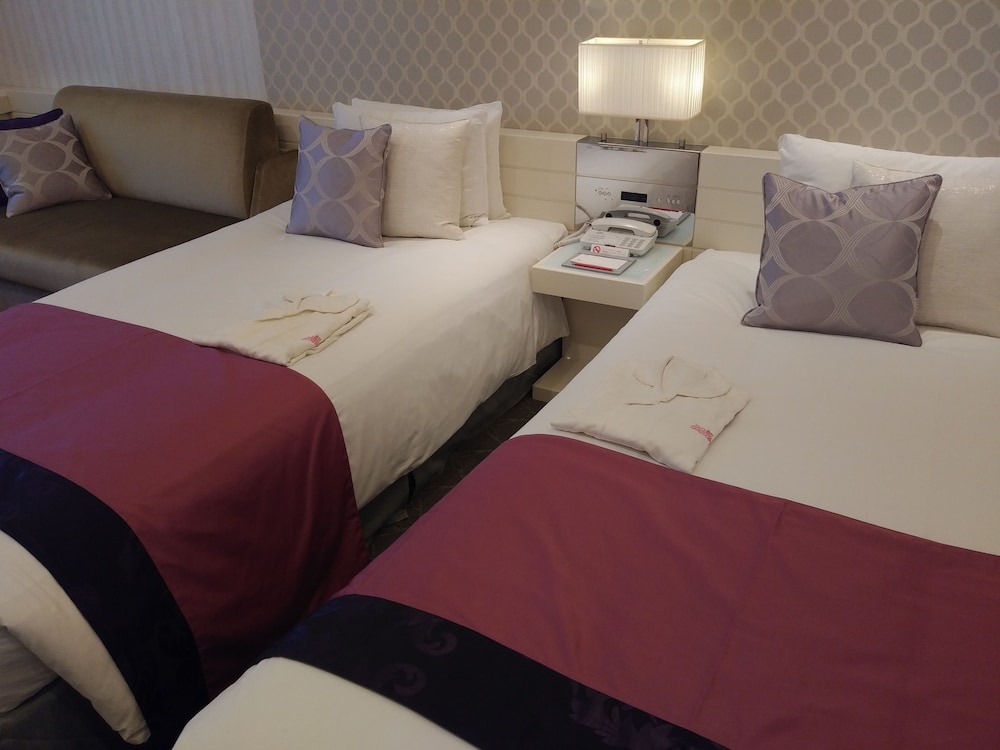 スタンダード ツインルーム 禁煙（22平米） 客室5 | ホテル エルセラーン大阪