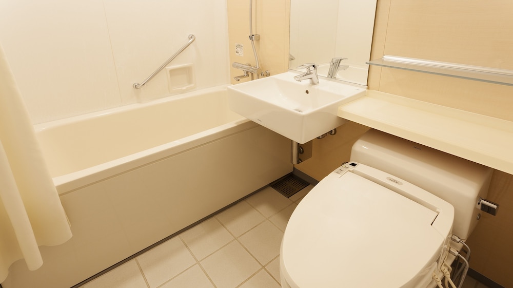 スーペリア ダブルルーム 禁煙（22平米） バスルーム0 | ホテル エルセラーン大阪