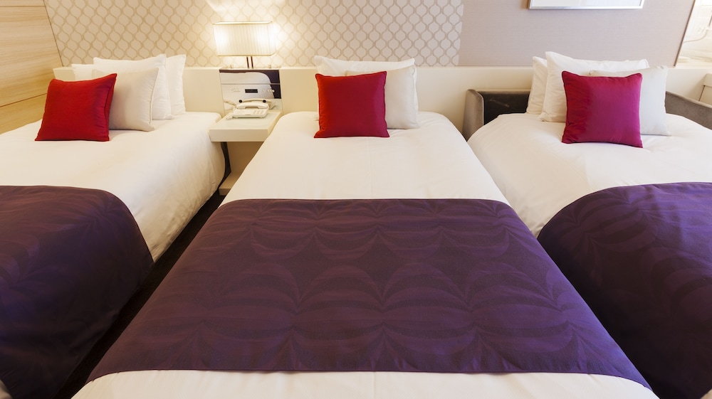 トリプルルーム 禁煙（22平米） 客室3 | ホテル エルセラーン大阪