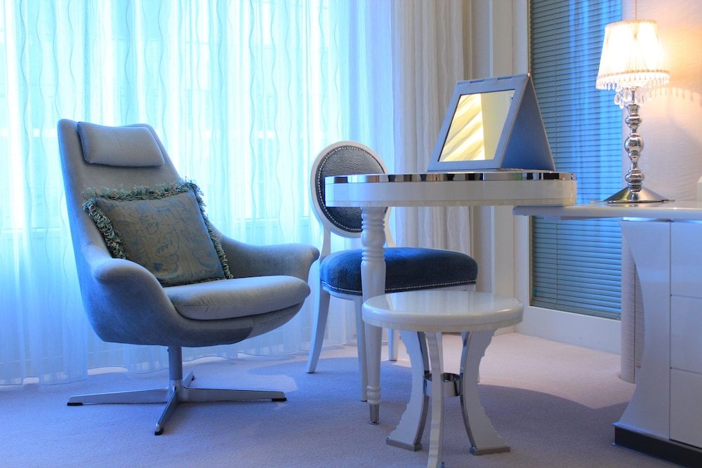 デラックス ツインルーム 禁煙 客室2 | ホテル エルセラーン大阪