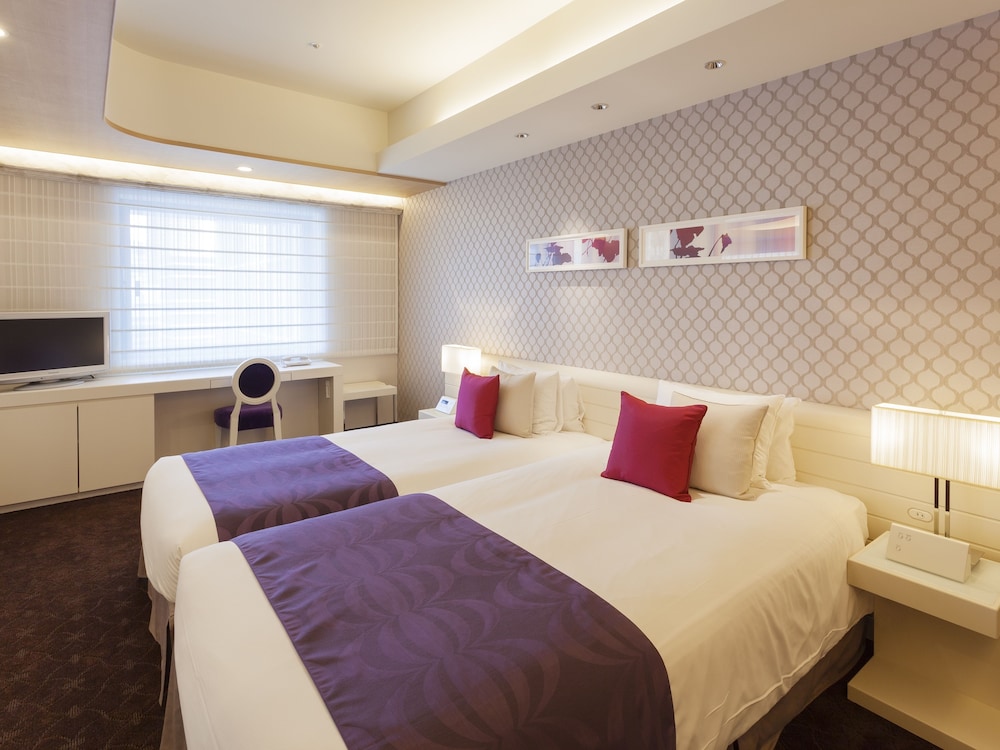 ジュニア スイート 禁煙（58平米） 客室1 | ホテル エルセラーン大阪