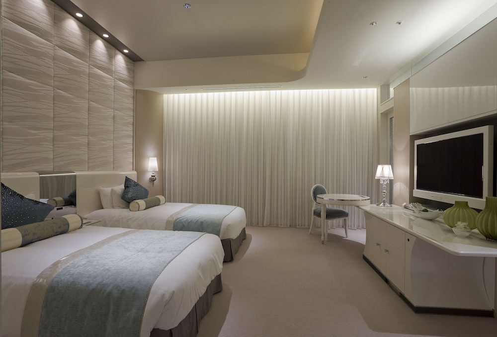 デラックス ツインルーム 禁煙 客室4 | ホテル エルセラーン大阪