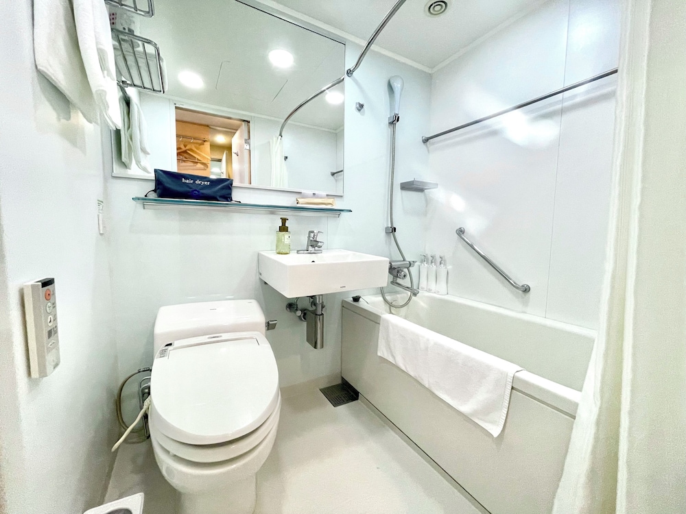 セミダブルルームA 禁煙 洗濯乾燥機付(2名利用) バスルーム0 | 東急ステイ蒲田