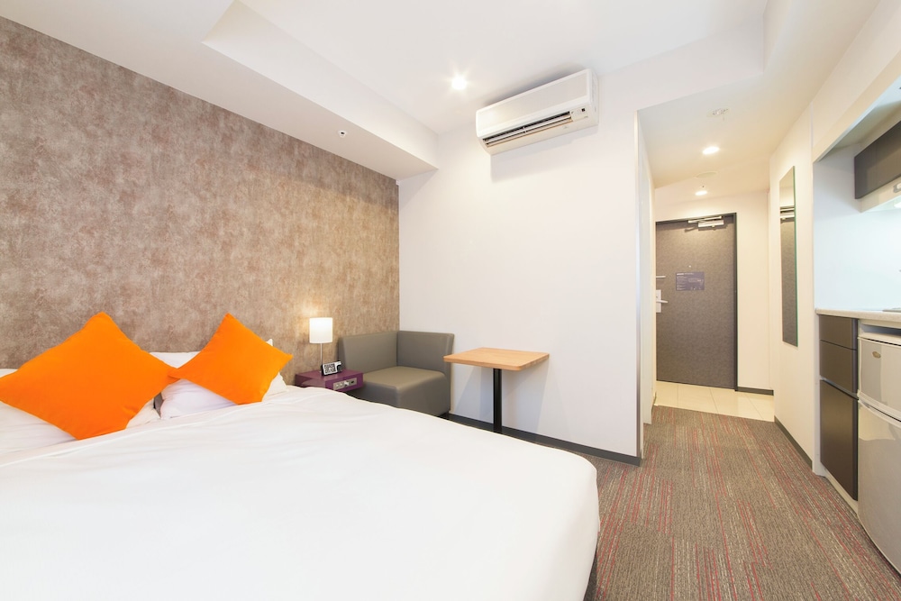 Residential Semi-Double (for 2 people) / with Washer & Dryer English | 東急ステイ五反田