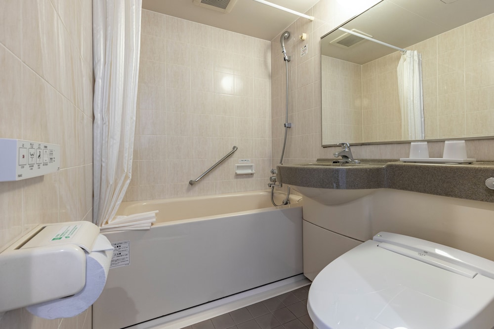 モデレートルーム 15平米 禁煙 1ベッド 洗濯乾燥機付き バスルーム0 | 東急ステイ築地