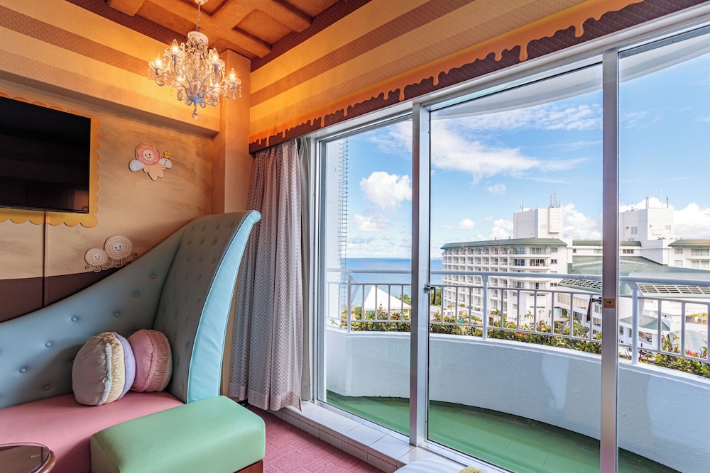 [コンセプトルーム] 天使のスイーツパラダイスルーム 禁煙 部屋からの景観0 | 沖縄 かりゆし ビーチリゾート オーシャンスパ