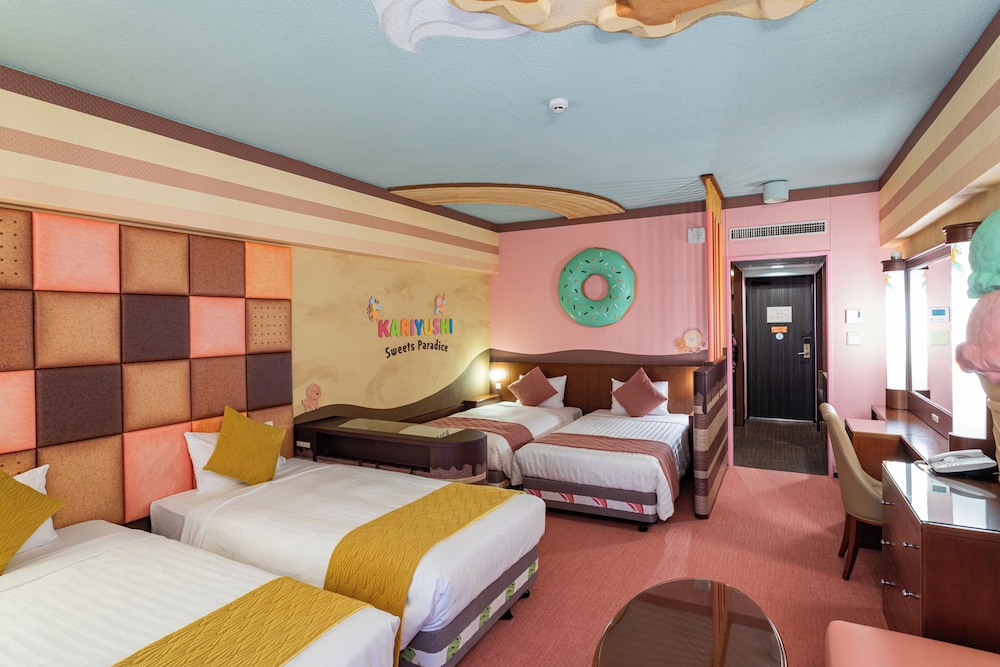 [コンセプトルーム] 天使のスイーツパラダイスルーム 禁煙 | 沖縄 かりゆし ビーチリゾート オーシャンスパ