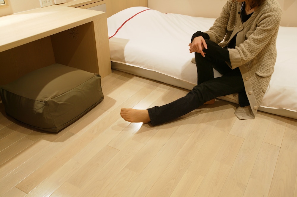 ツイン ルーム 布団（喫煙） 客室2 | 岡山ビューホテル