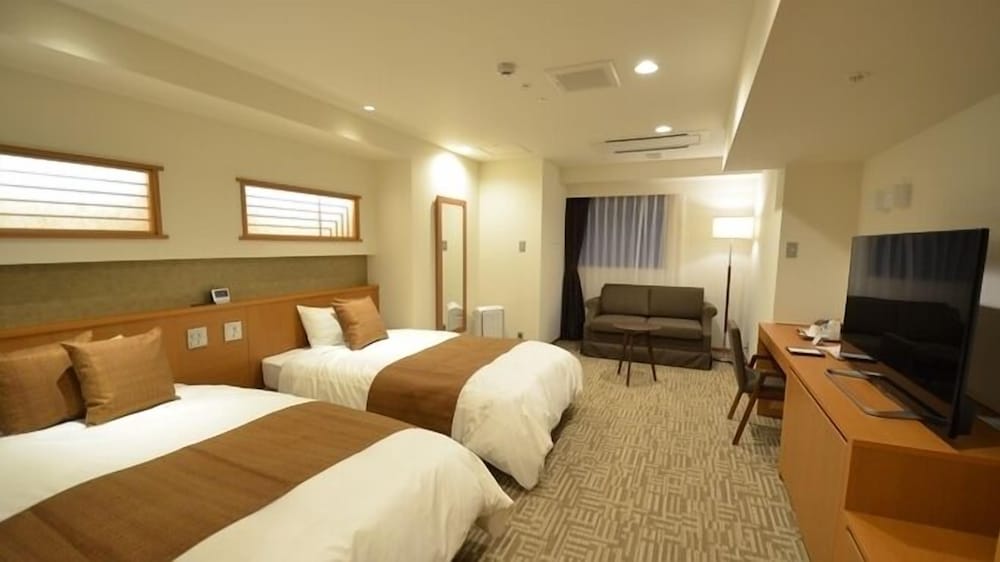 [朱雀亭] ツイン 禁煙 | 会津・東山温泉 御宿 東鳳 (オリックスホテルズ＆リゾーツ)