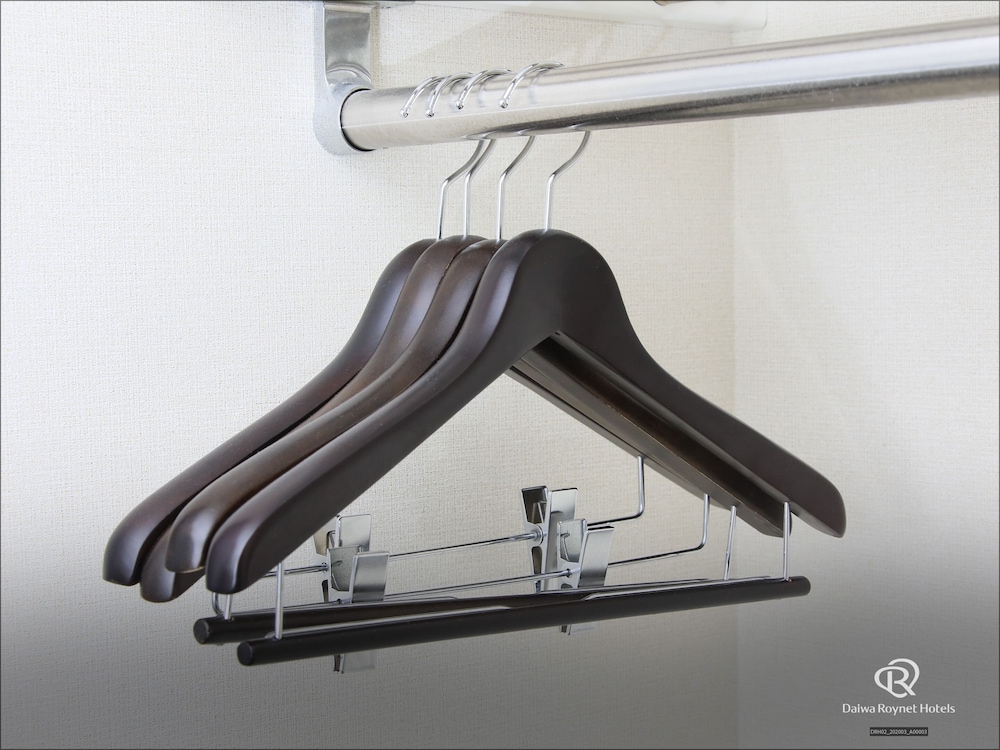 スタンダード ダブルルーム 喫煙可(JR関内駅北口より徒歩約3分) 客室の設備とサービス1 | ダイワロイネットホテル横浜関内