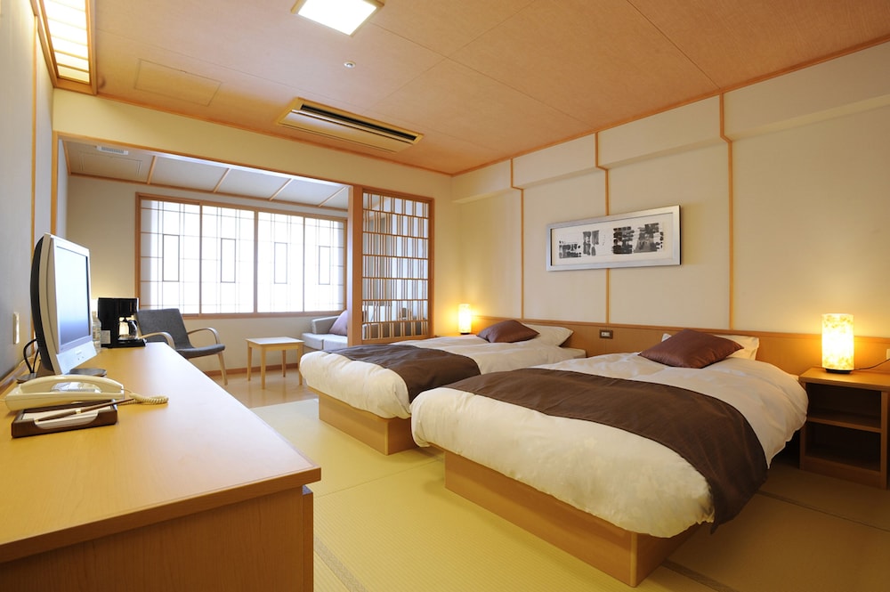 [朝食/夕食 ビュッフェ込み] Yukihotaru ツインルーム 禁煙 客室1 | ホテル大雪　ONSEN＆CANYON　RESORT