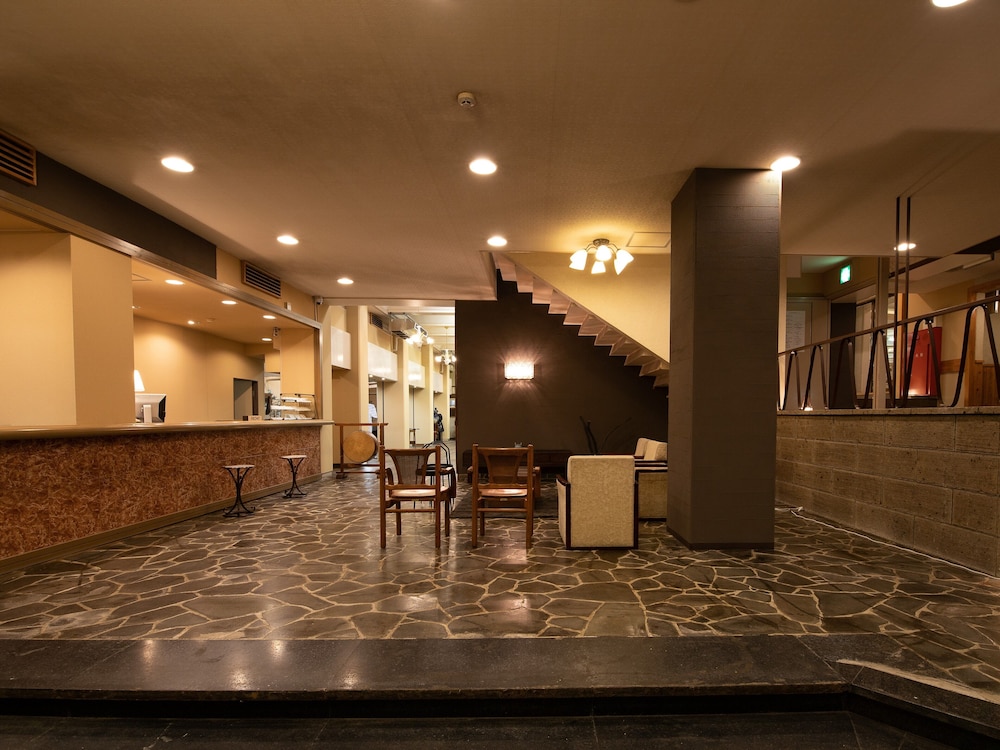 ロビー1 | HOTEL SHIRAHAMAKAN(白浜館)