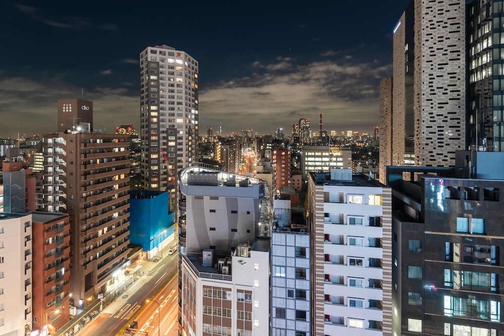 ダブルルーム シティビュー 禁煙 上層階 シティ ビュー0 | イーホテル東新宿