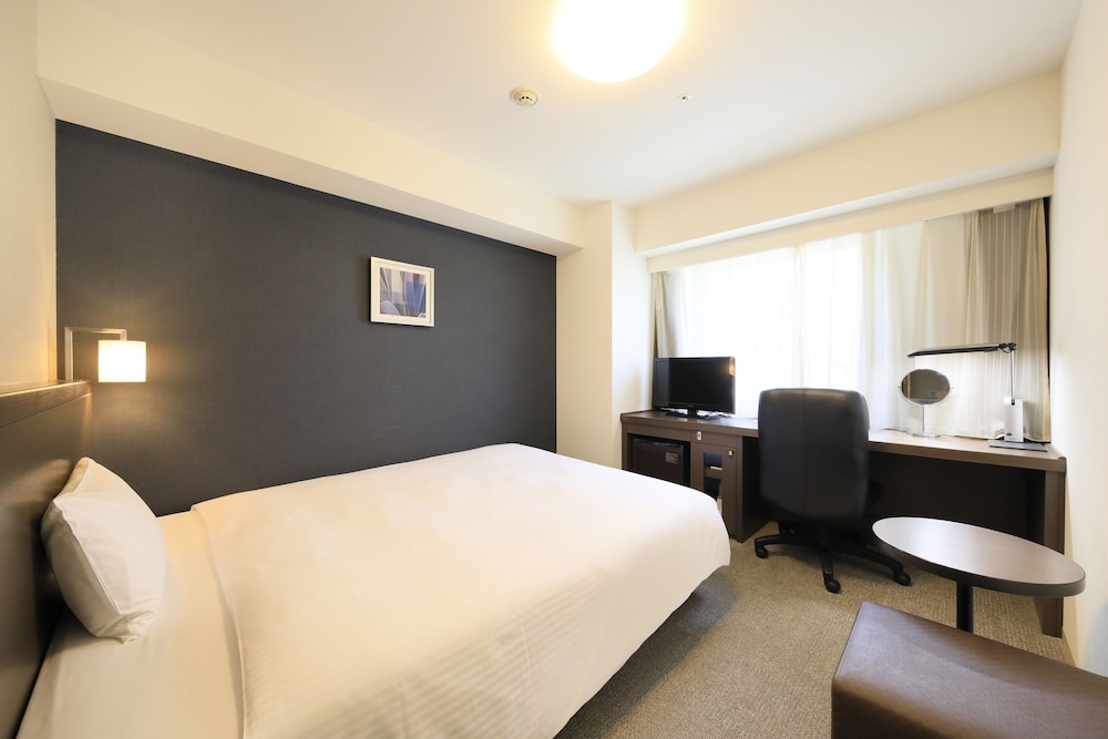 スタンダード ダブルルーム ダブルベッド 1 台 禁煙 客室2 | ダイワロイネットホテル東京赤羽