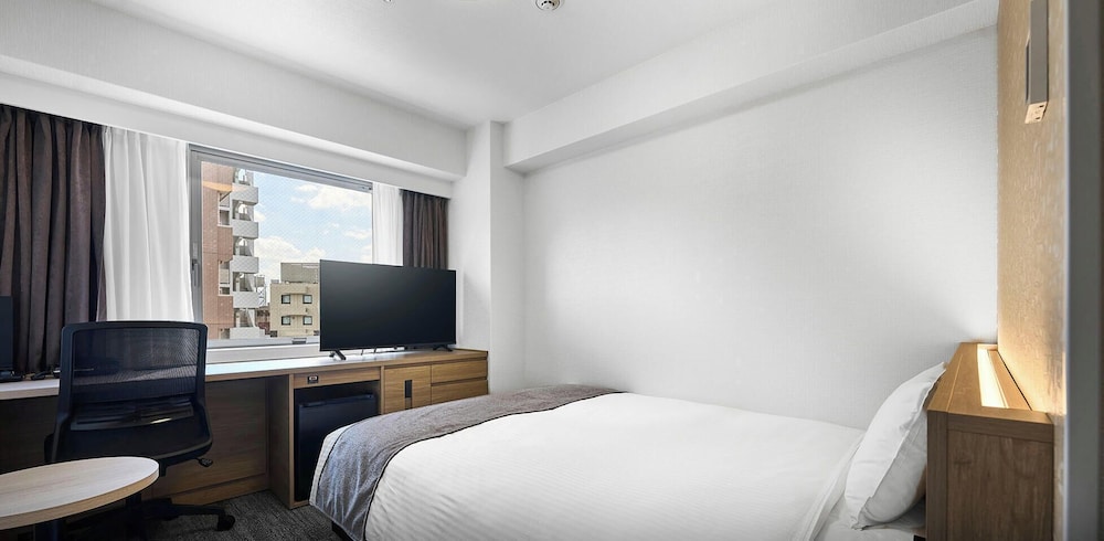 スタンダード ダブルルーム ダブルベッド 1 台 喫煙可 | ダイワロイネットホテル東京赤羽