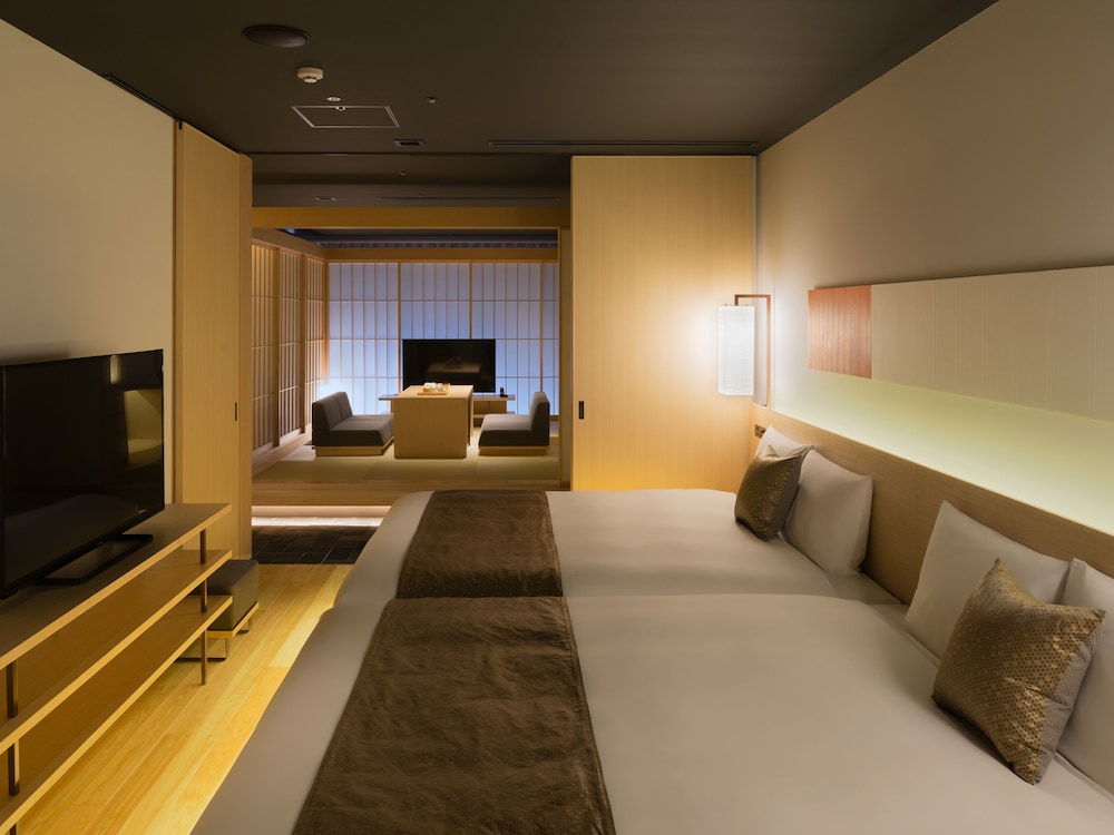 本館スイート 客室2 | ホテル カンラ京都