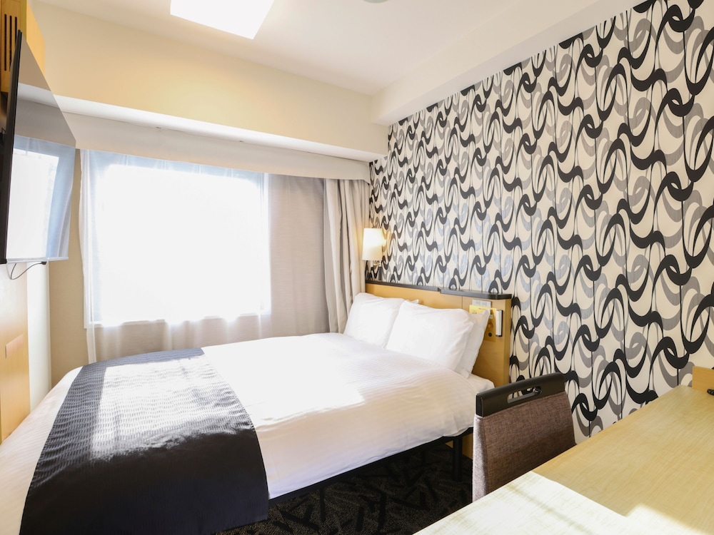 ダブルルーム 禁煙 | アパホテル〈池袋駅北口〉