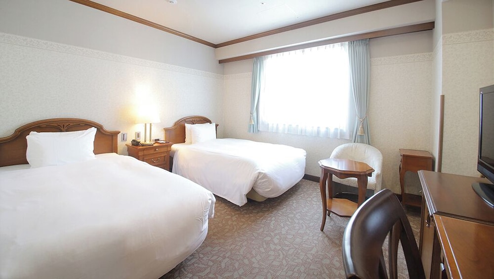 スタンダード ツインルーム 禁煙 客室1 | ホテルピエナ神戸