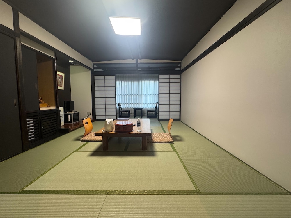 お宿いしちょうタワー - 和室 客室13 | お宿 いしちょう