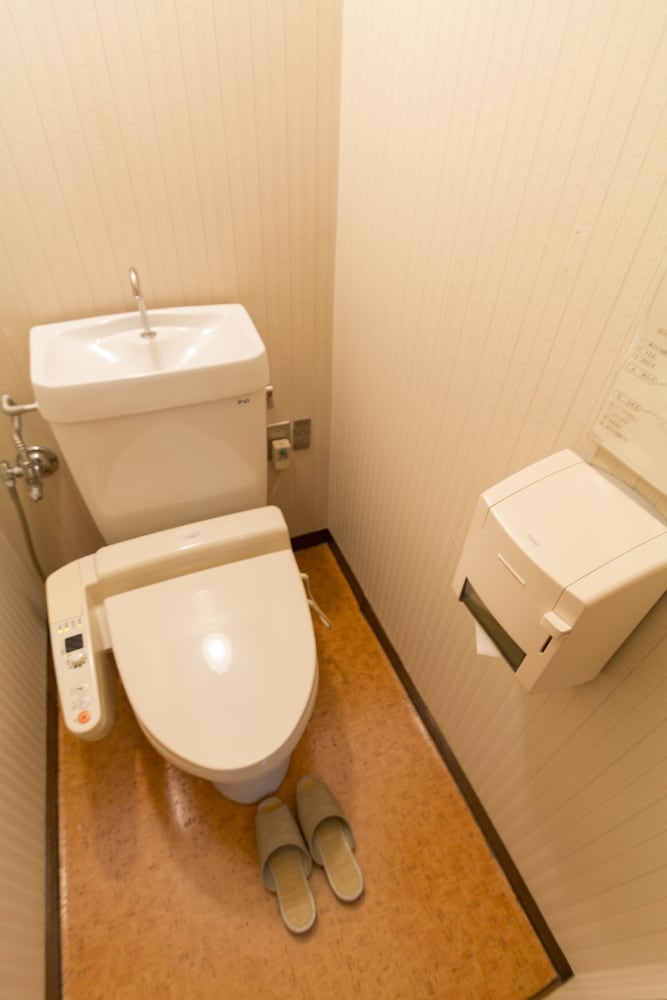 石長松菊園タワー - 和室 バスルーム3 | お宿 いしちょう