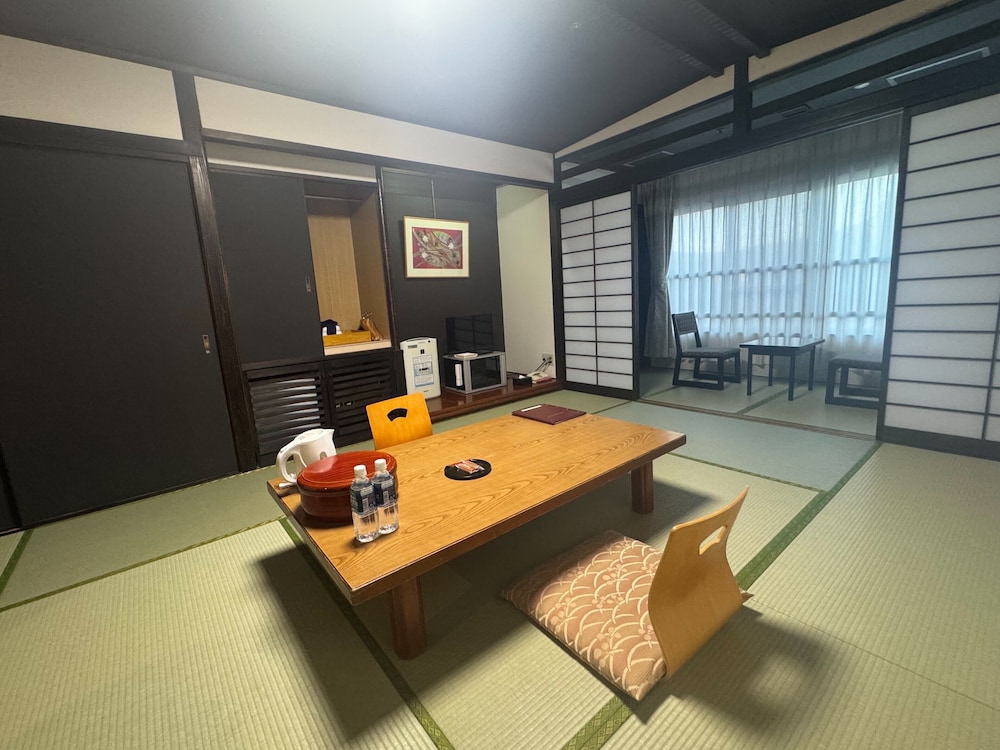 お宿いしちょうタワー - 和室 客室12 | お宿 いしちょう