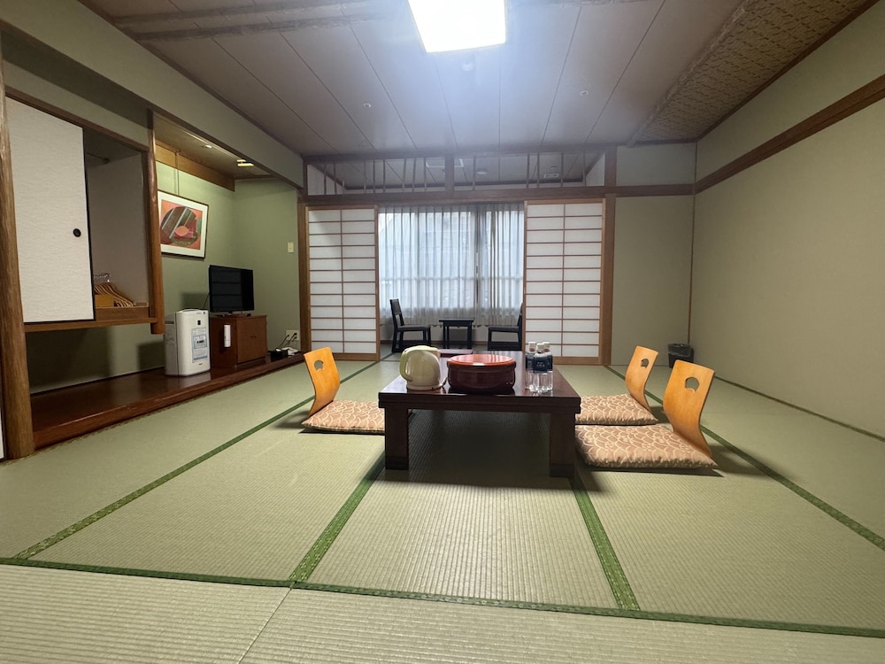 お宿いしちょうタワー - 和室 客室18 | お宿 いしちょう