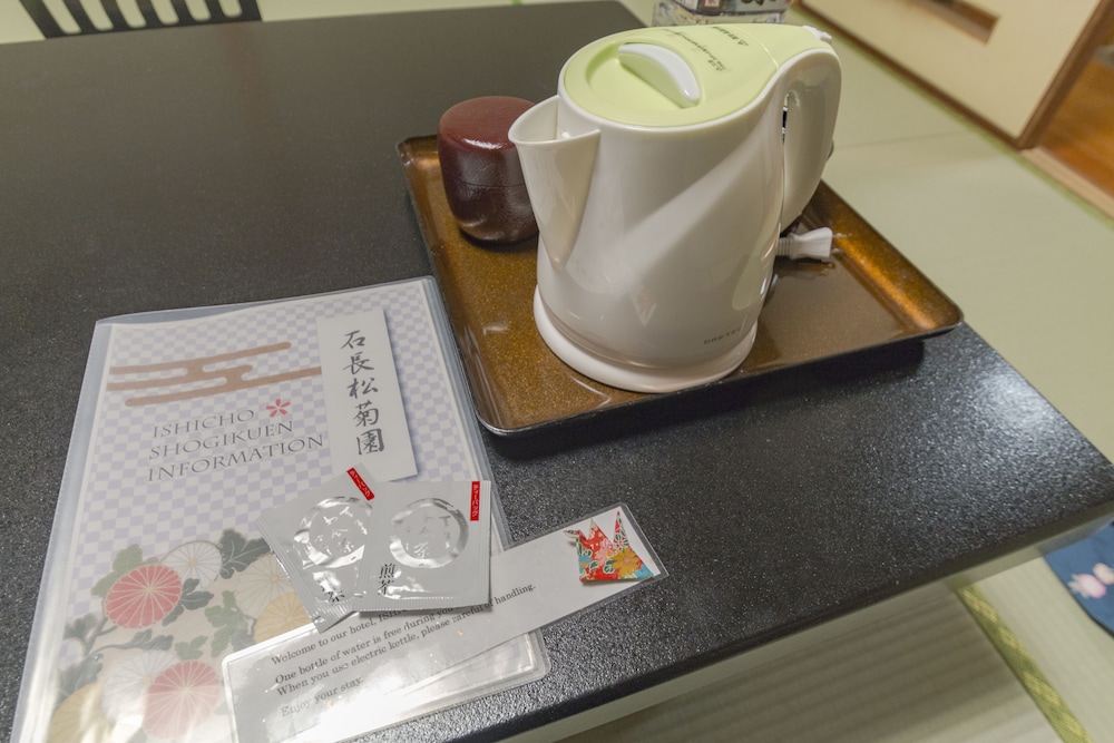 石長松菊園タワー - 和室 客室2 | お宿 いしちょう