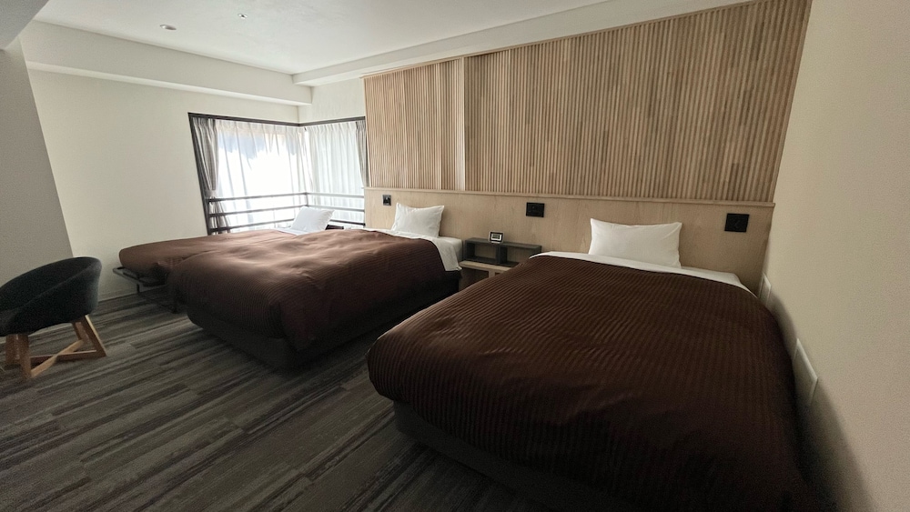 エグゼクティブ トリプルルーム 禁煙 客室12 | ベルモント ホテル