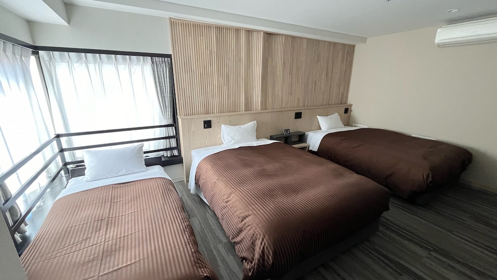 エグゼクティブ トリプルルーム 禁煙 客室13 | ベルモント ホテル