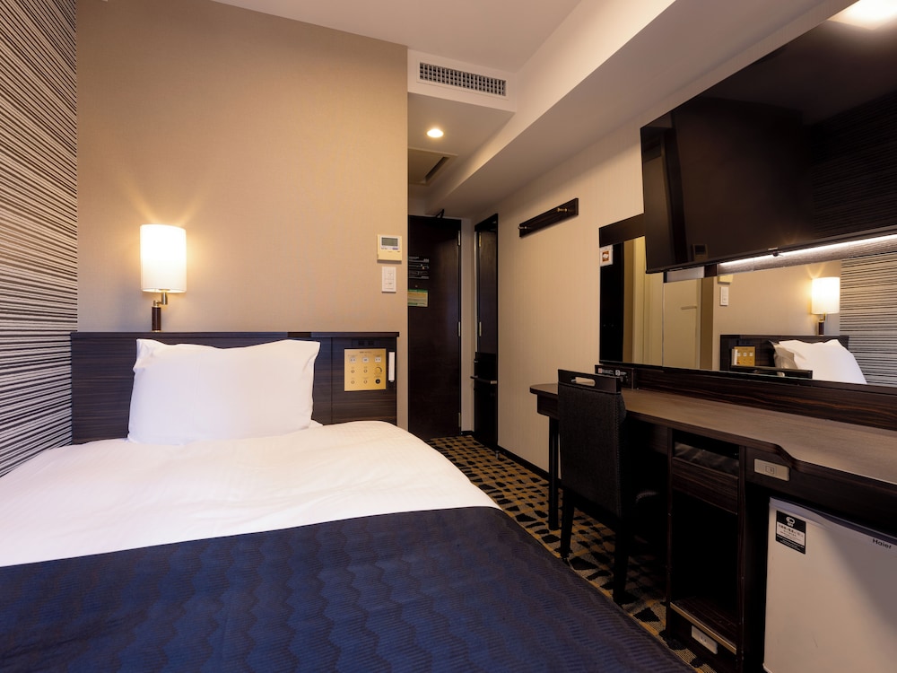 客室1 | アパホテル〈浅草 蔵前〉