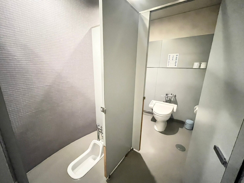 和室　20畳　禁煙 バスルーム1 | 平和台ホテル 5