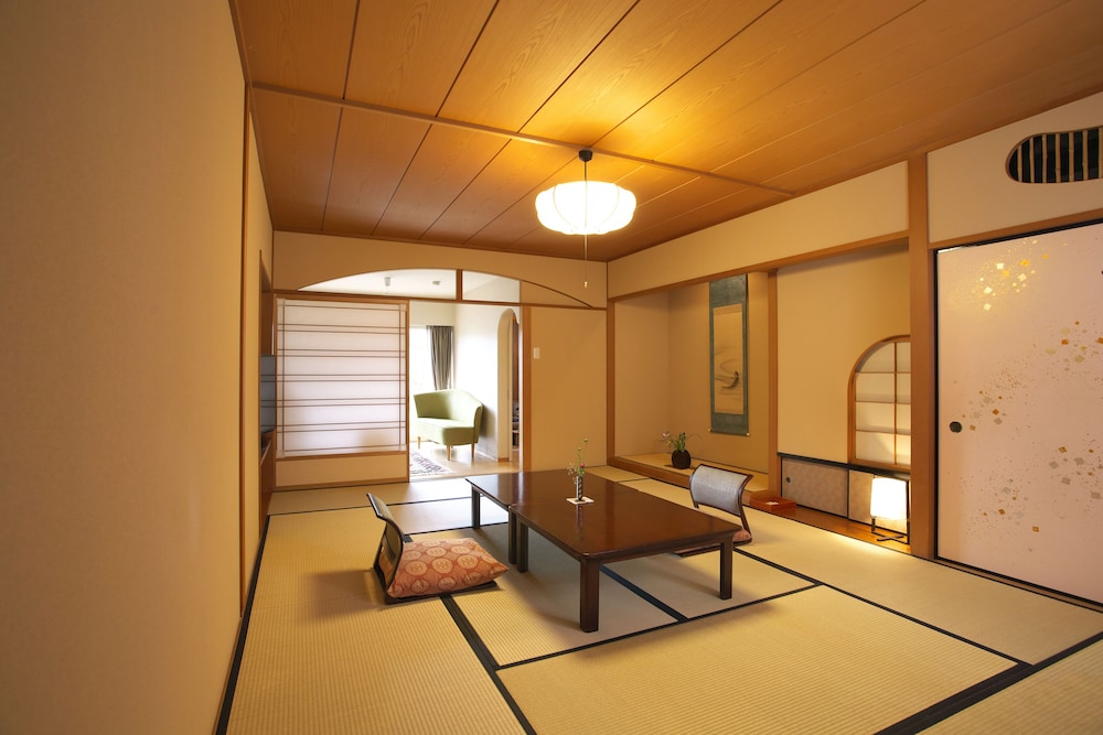 半露天風呂付和室 風・翠 24時間風呂 客室0 | 本陣平野屋 花兆庵