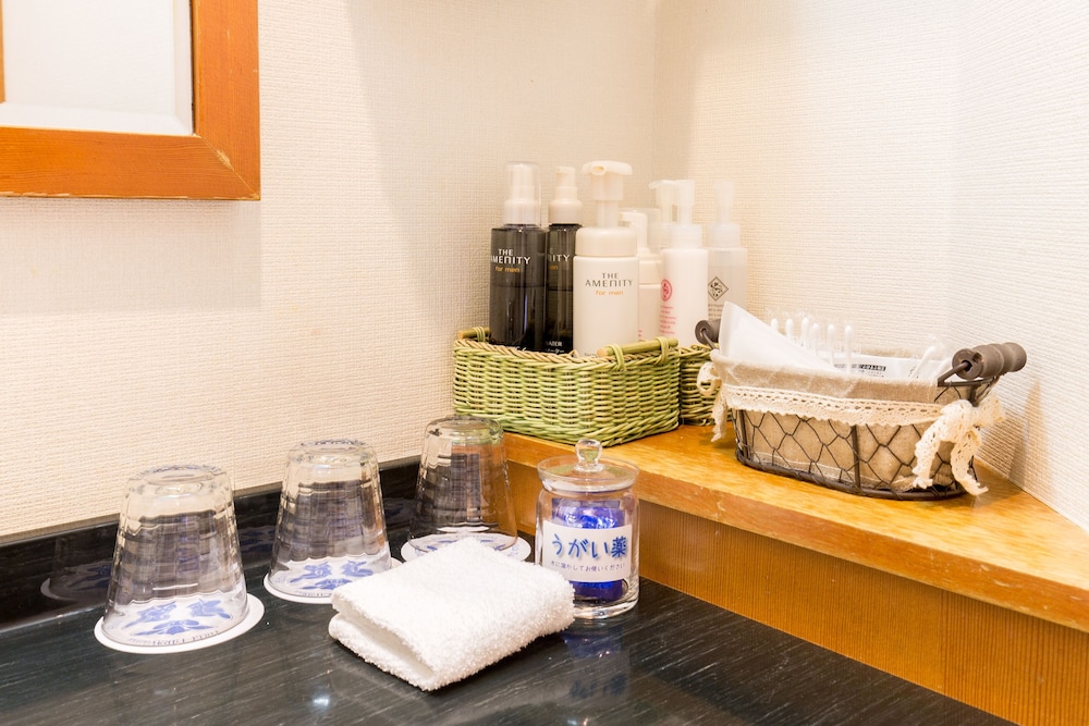 [和室12畳] 安らぎの純和風空間 客室1 | 本陣平野屋 花兆庵