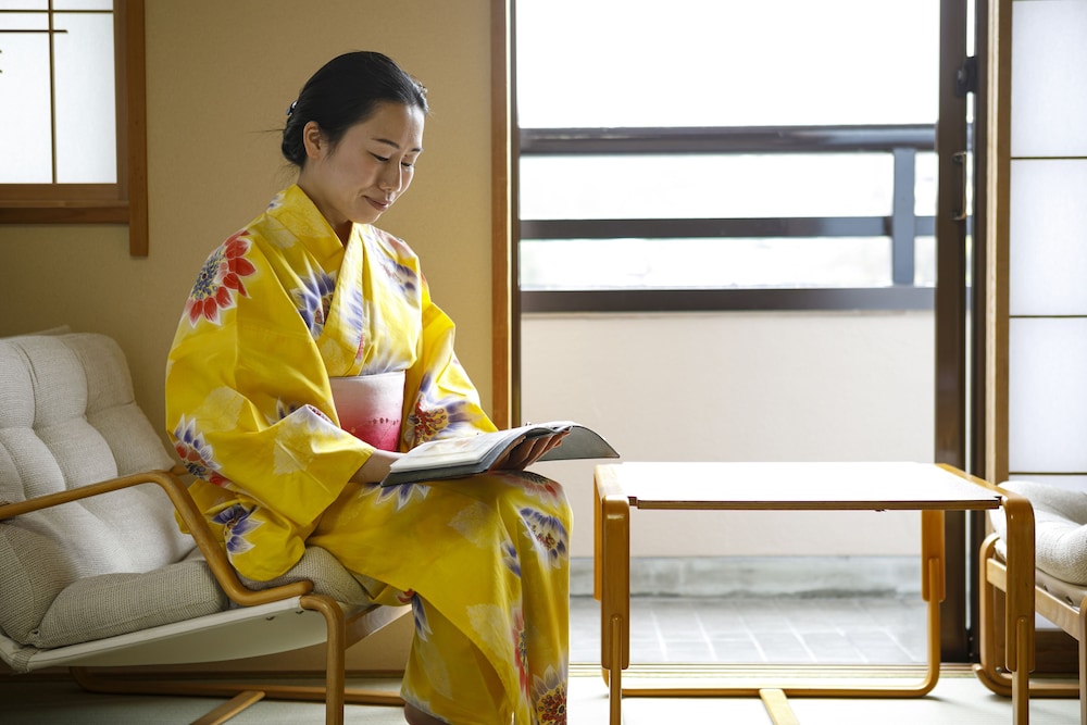 和室 スーペリアルーム リバービュー 禁煙 客室4 | 本陣平野屋 別館