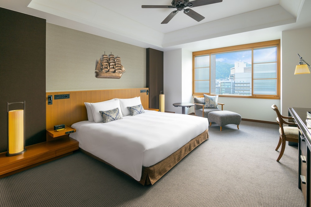 スタンダードキングシティサイド 禁煙/8-11階 客室2 | ジ オリエント