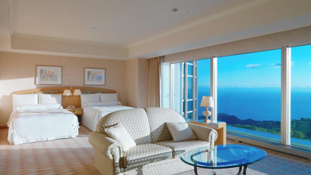スイート シングルベッド 2 台 (Sea Side) | ザ・ウィンザーホテル洞爺 リゾート&スパ by IHG