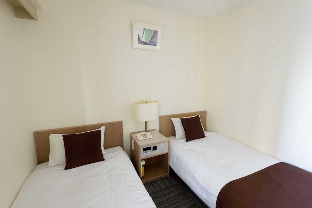 ツインルーム (禁煙) 客室2 | 新大阪サニーストンホテル