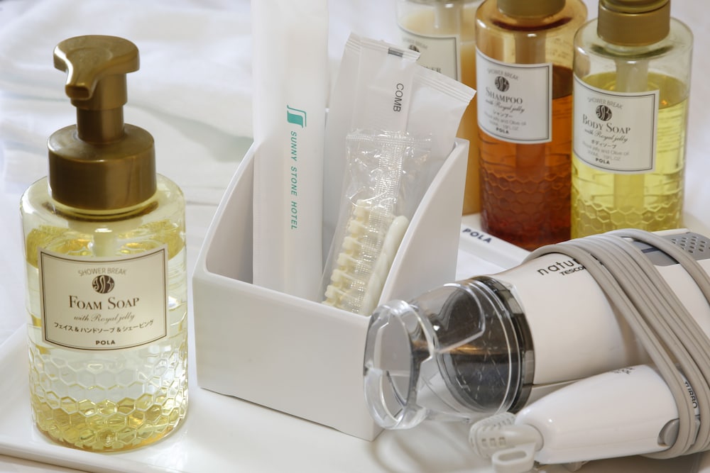 セミダブルルーム (禁煙) バスルームの設備0 | 新大阪サニーストンホテル