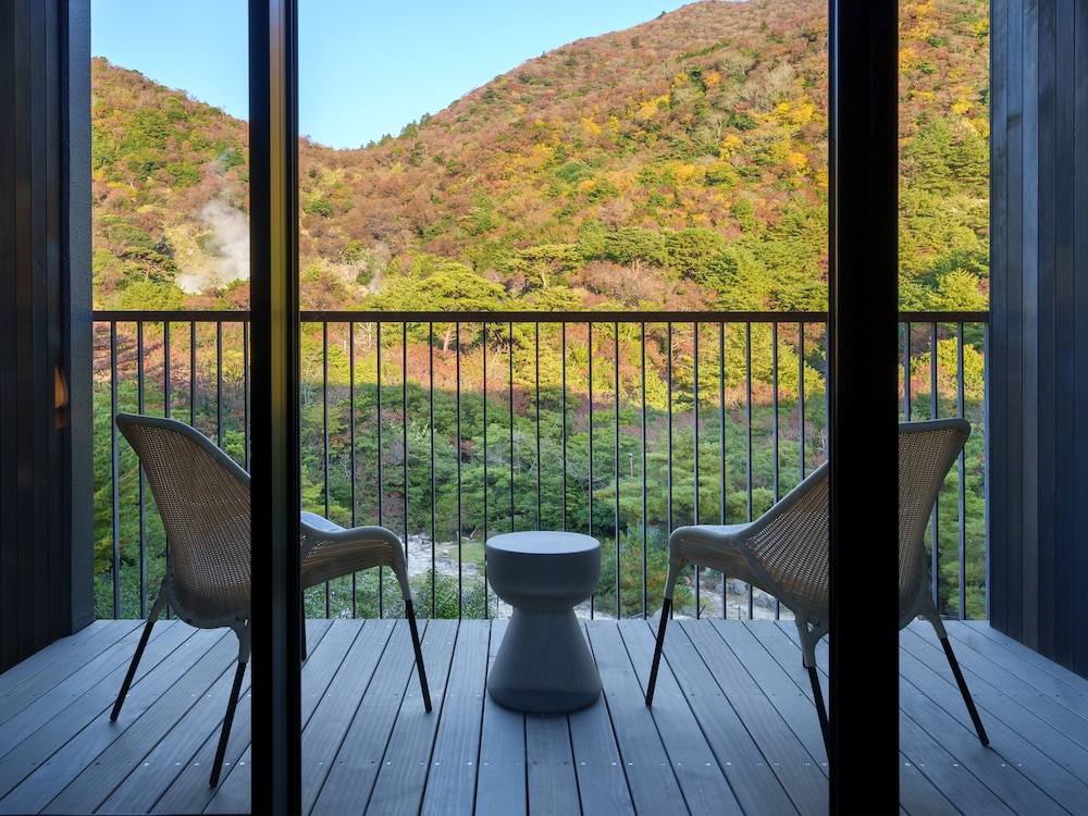 デラックスツイン2F テラス付 禁煙 部屋からの景観0 | 雲仙宮崎旅館