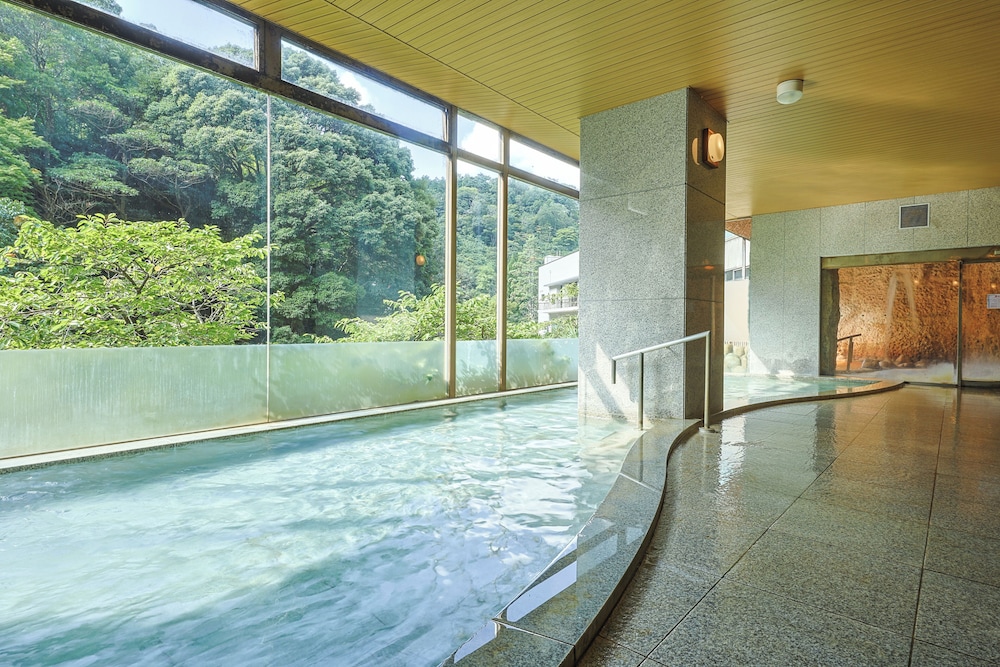 大浴場1 | 有馬温泉 旅館 月光園 鴻朧館