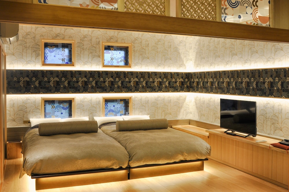 トラディショナル ルーム 1 ベッドルーム 禁煙 マウンテンビュー (can't serve dinner after 8 PM checkin) 客室3 | 有馬温泉 旅館 月光園 鴻朧館