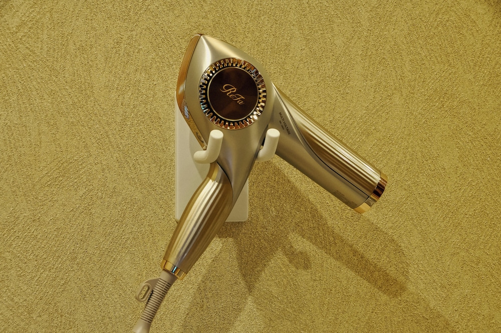 トラディショナル ルーム (can't serve dinner after 8 PM checkin) バスルーム1 | 有馬温泉 旅館 月光園 鴻朧館