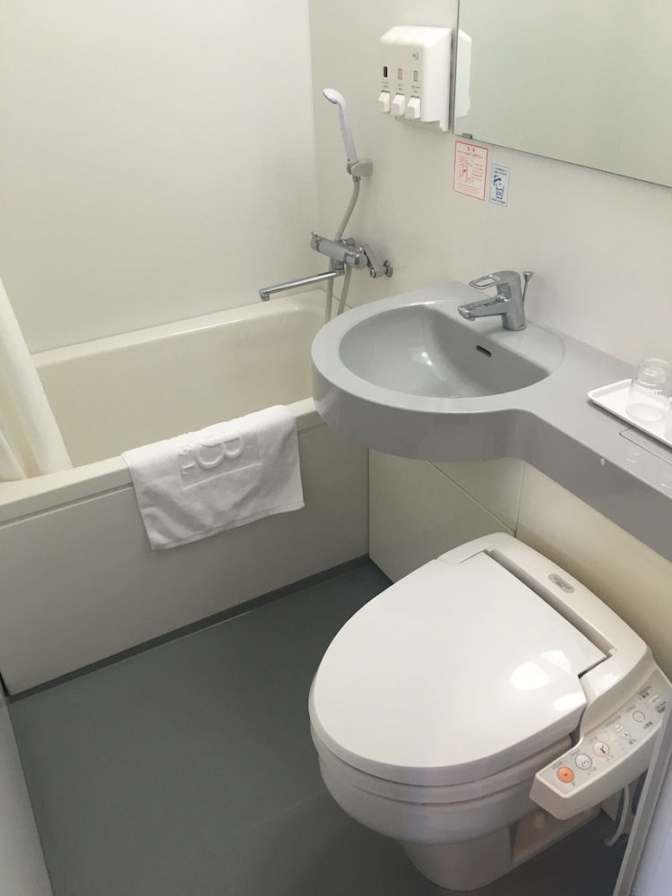 ツインルーム 禁煙 バスルームの設備1 | ワシントンR&Bホテル八王子